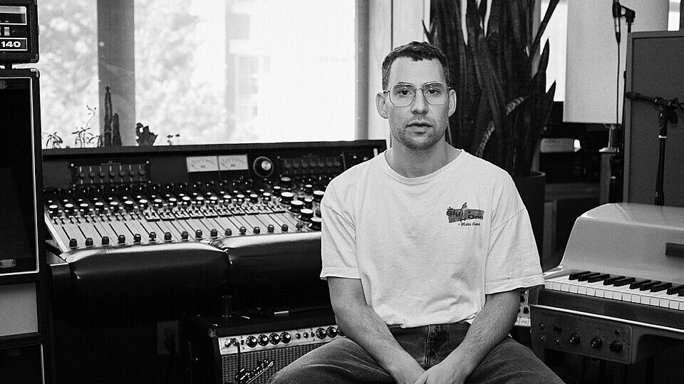 This is how you know Jack Antonoff