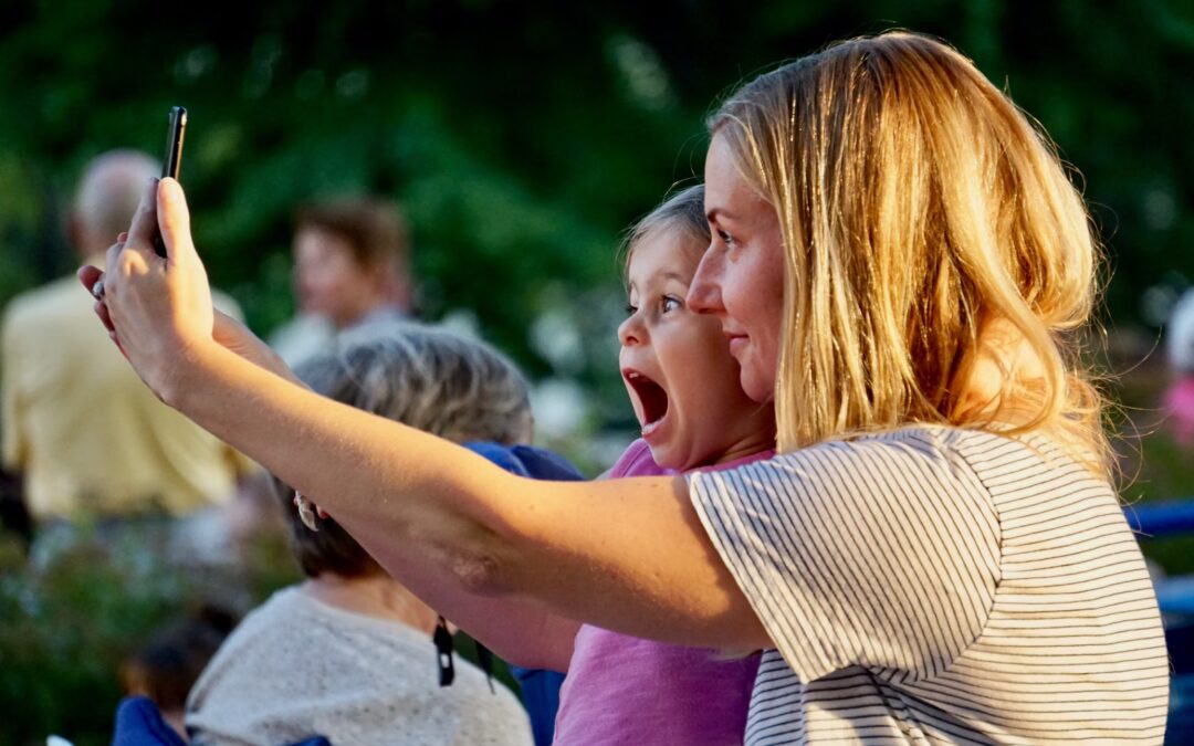 ‘Bad Influence’: What do the experts think about child influencing?
